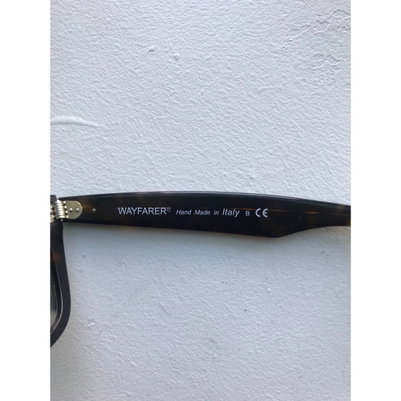 • wayfarer RAY BANS • - Picture 4 of 8